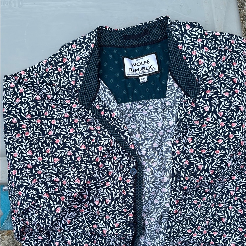 Casual Black and Pink Button Down Shirt with Floral Pattern